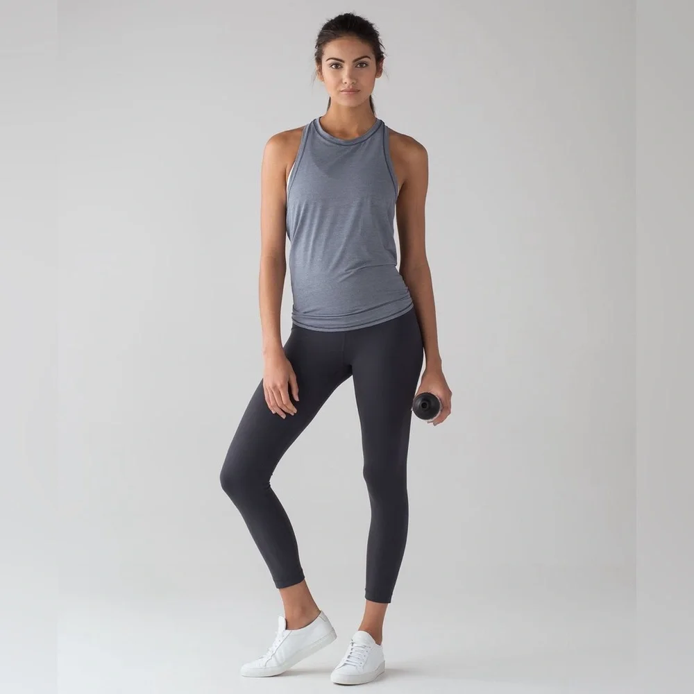 Lululemon Hot Like Agni Singlet Heathered‎ Sterling W1ABXS Size 8